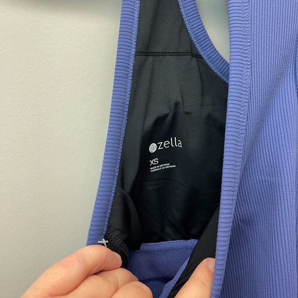 Zella built in bra tank - Picture 3 of 5